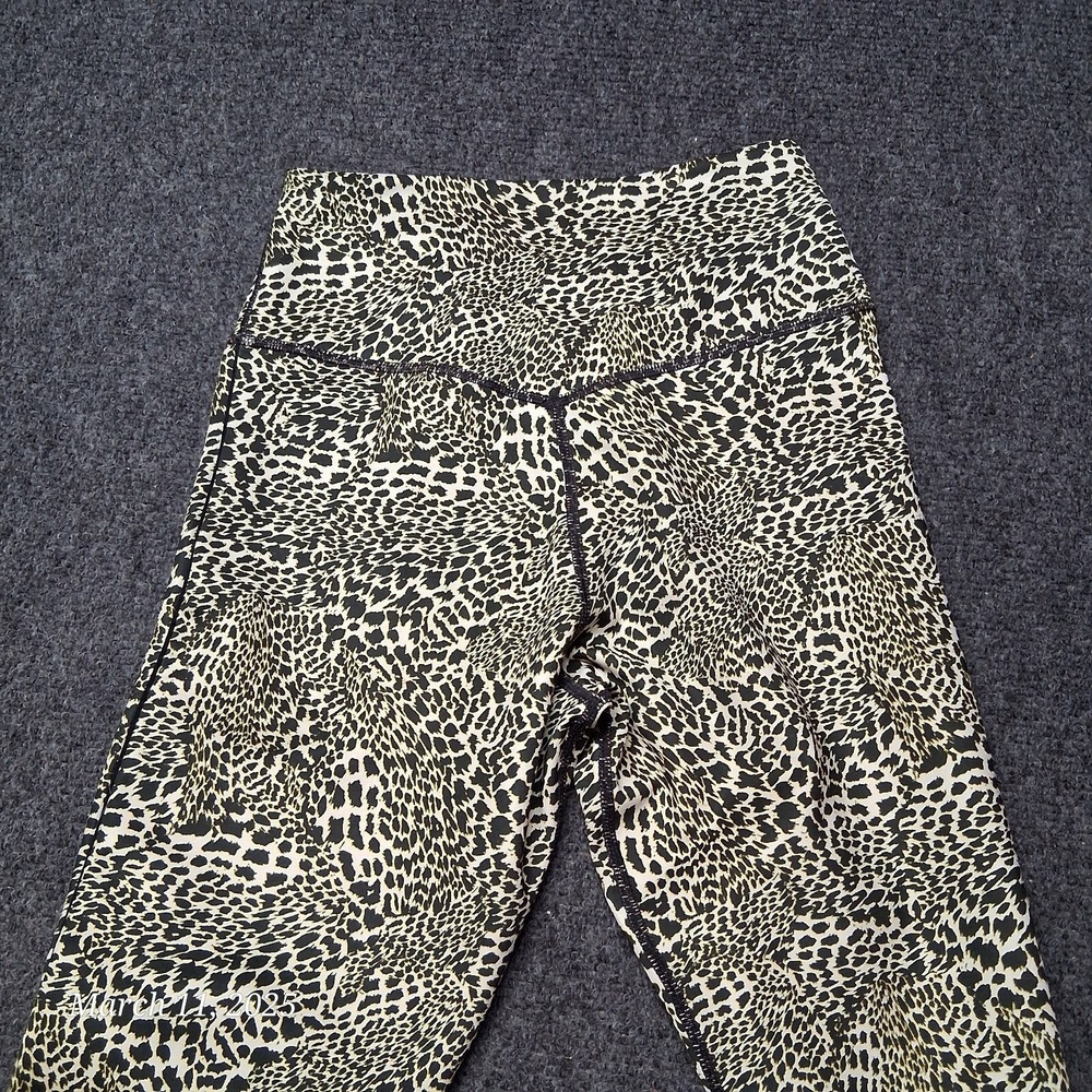 Nike Cheetah Print Leggings Women Size XS Dri-Fit Yoga Gym Athleisure Stretchy - Picture 4 of 10